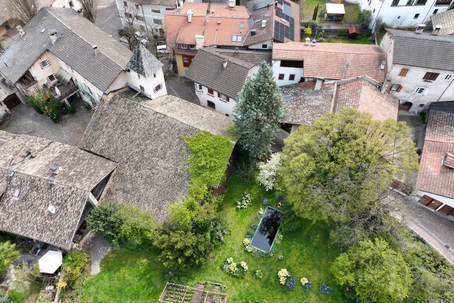 Rustico da ristrutturare a Ora