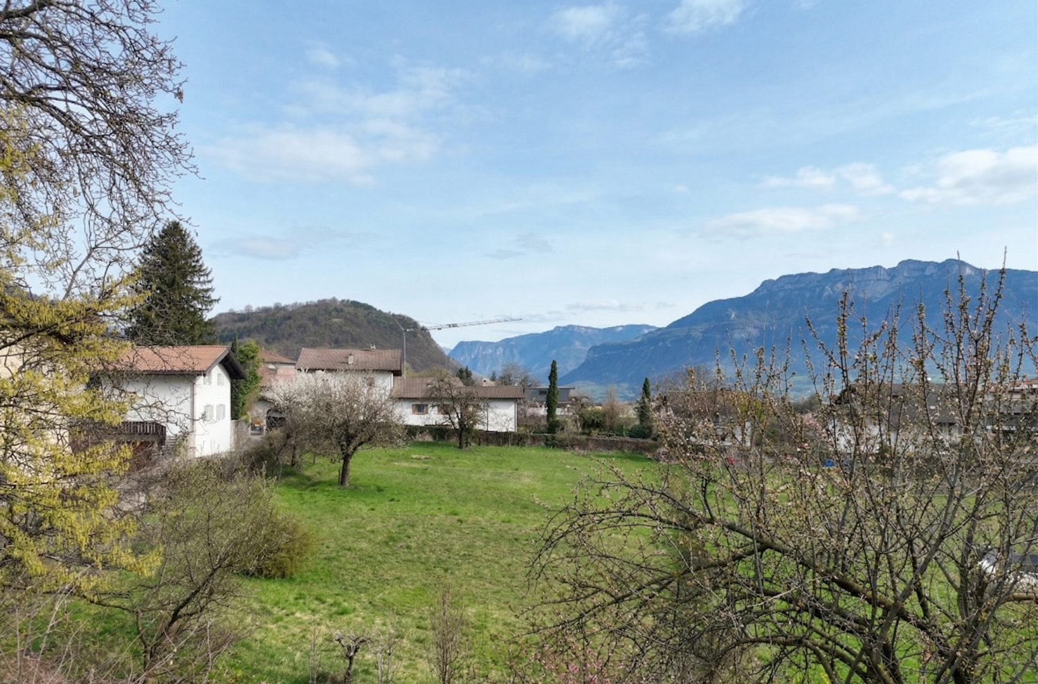 Rustico da ristrutturare a Ora