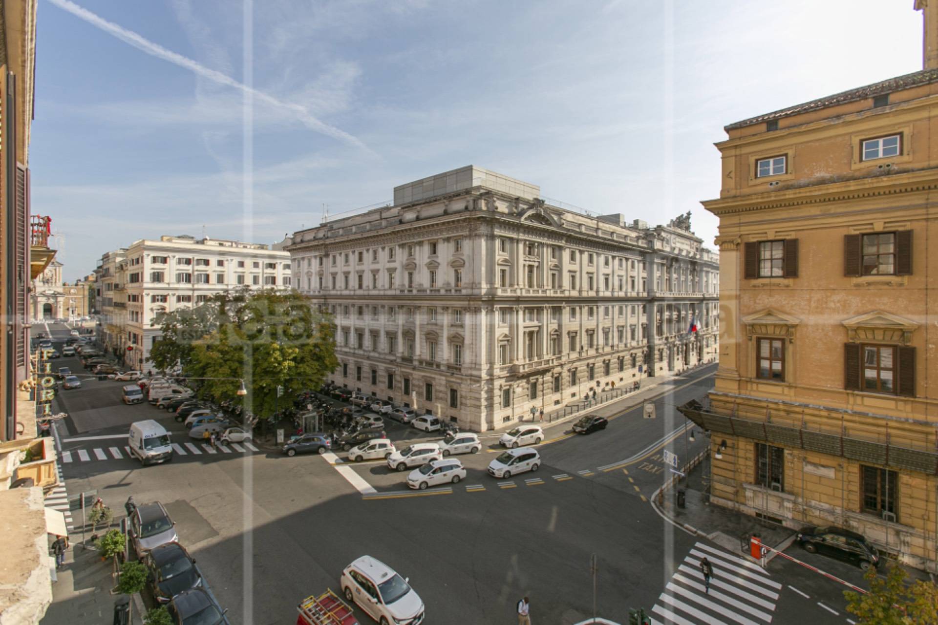 Quadrilocale arredato in affitto, Roma centro storico