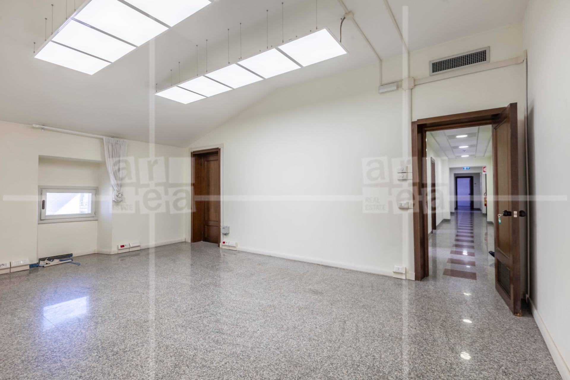 Studio/Ufficio in affitto a Roma, Centro Storico