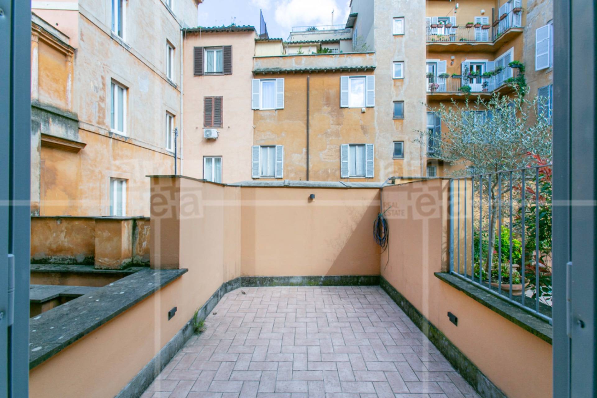 Studio/Ufficio in affitto a Roma, Centro Storico