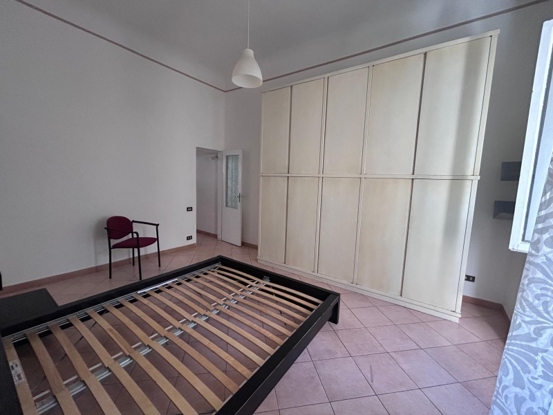 Trilocale arredato in affitto a Firenze