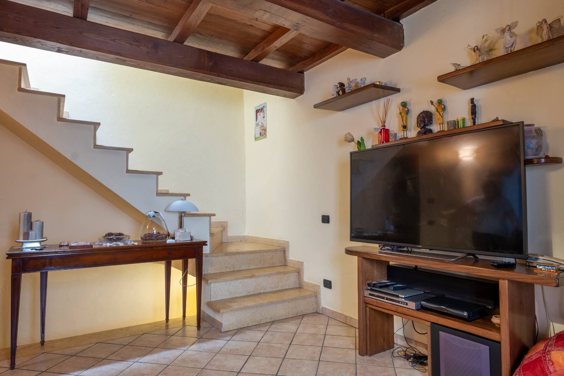 Casa Semindipendente in vendita a Attigliano