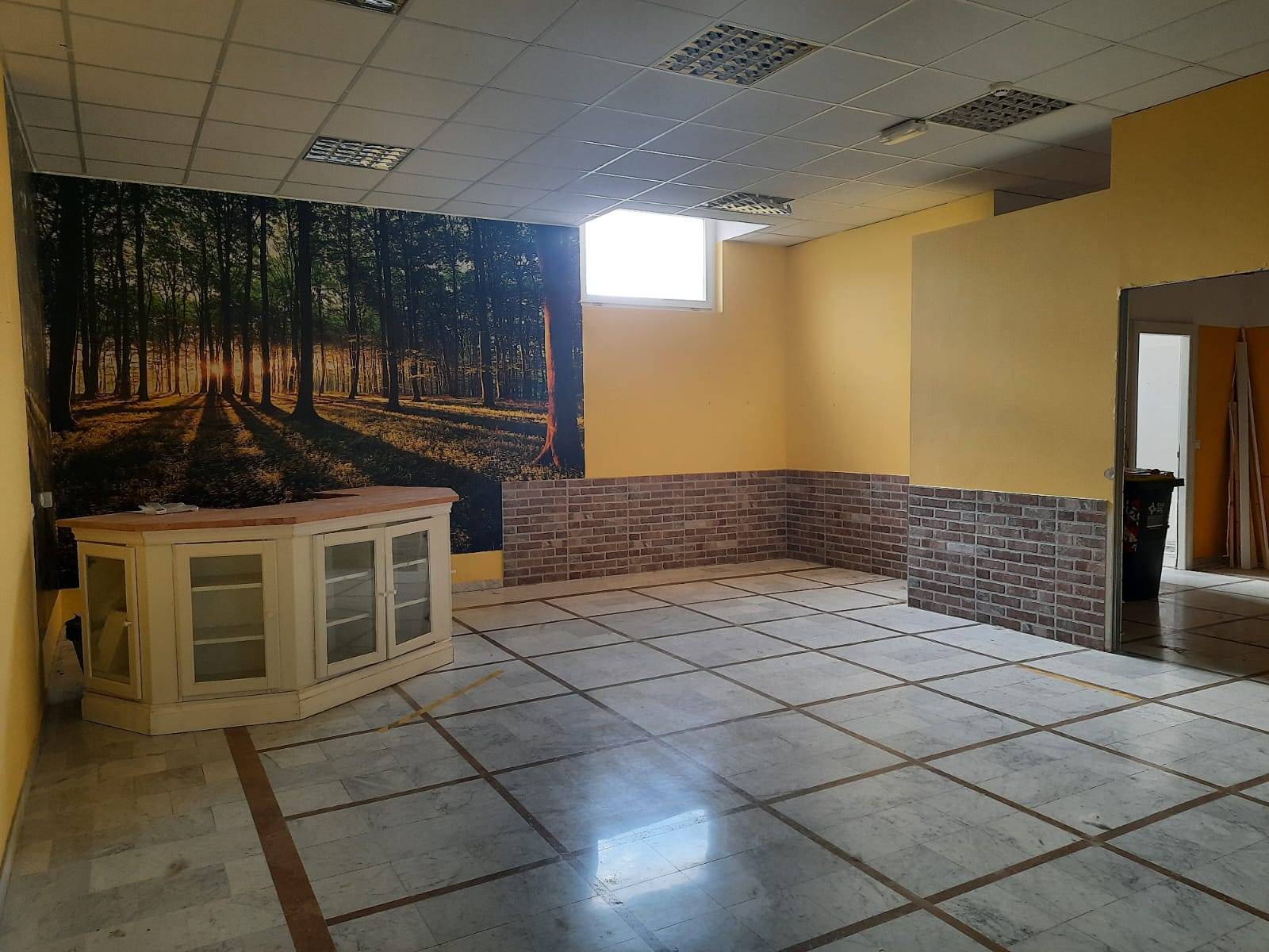 Locale commerciale in affitto a Attigliano