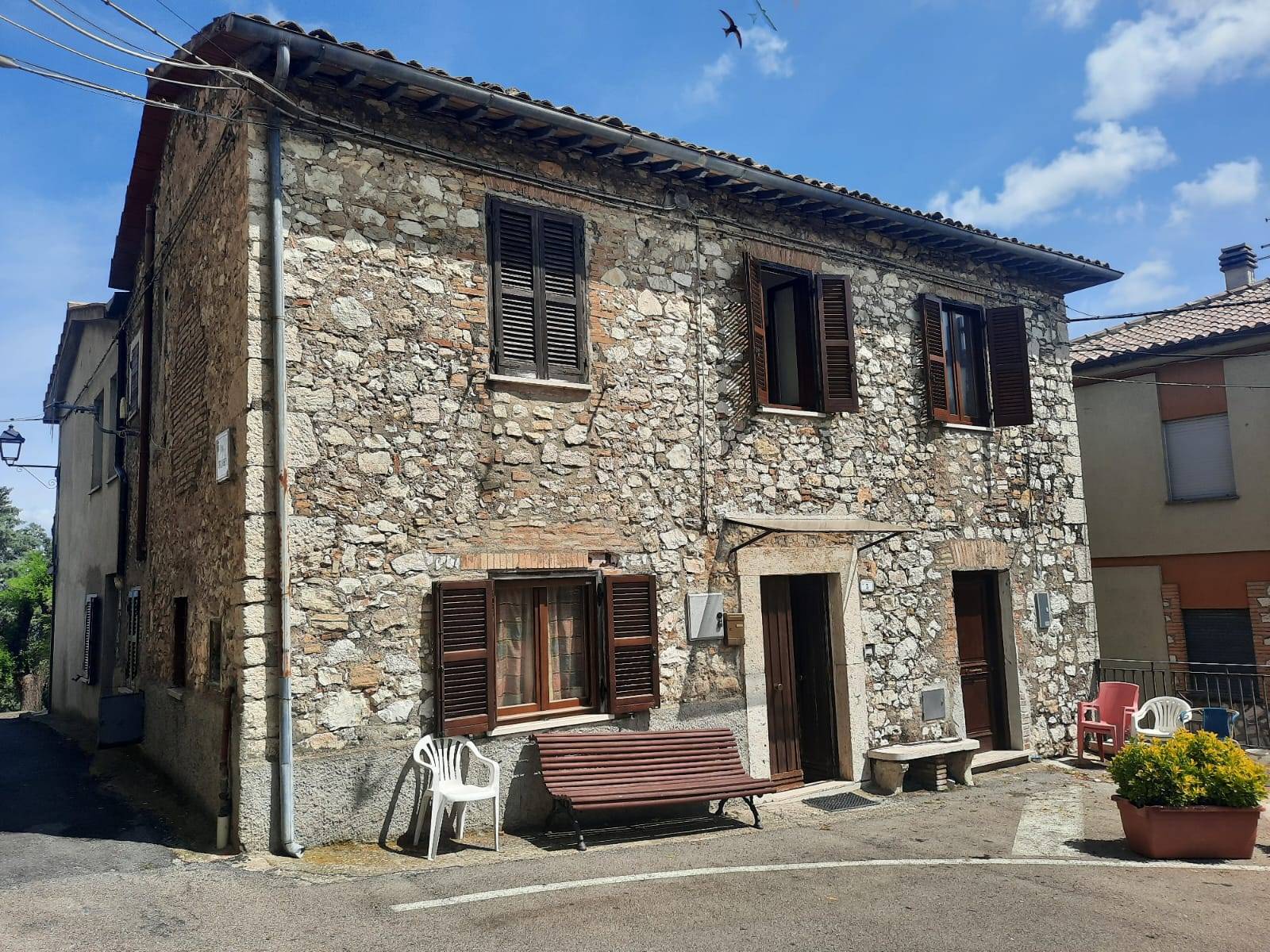 Appartamento in vendita a Montecchio