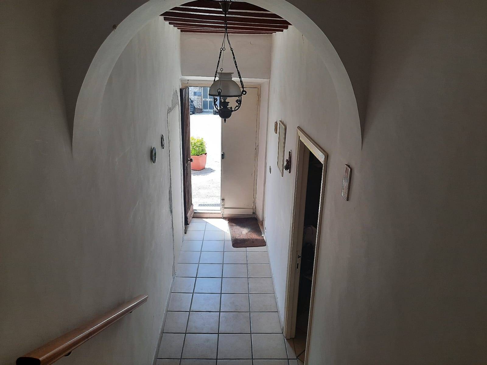 Appartamento in vendita a Montecchio