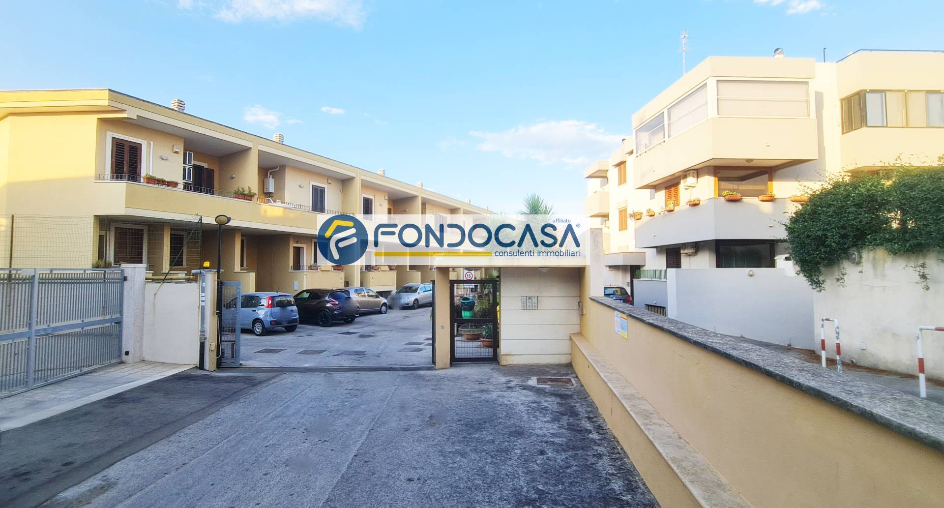 Villa con box, Brindisi casale