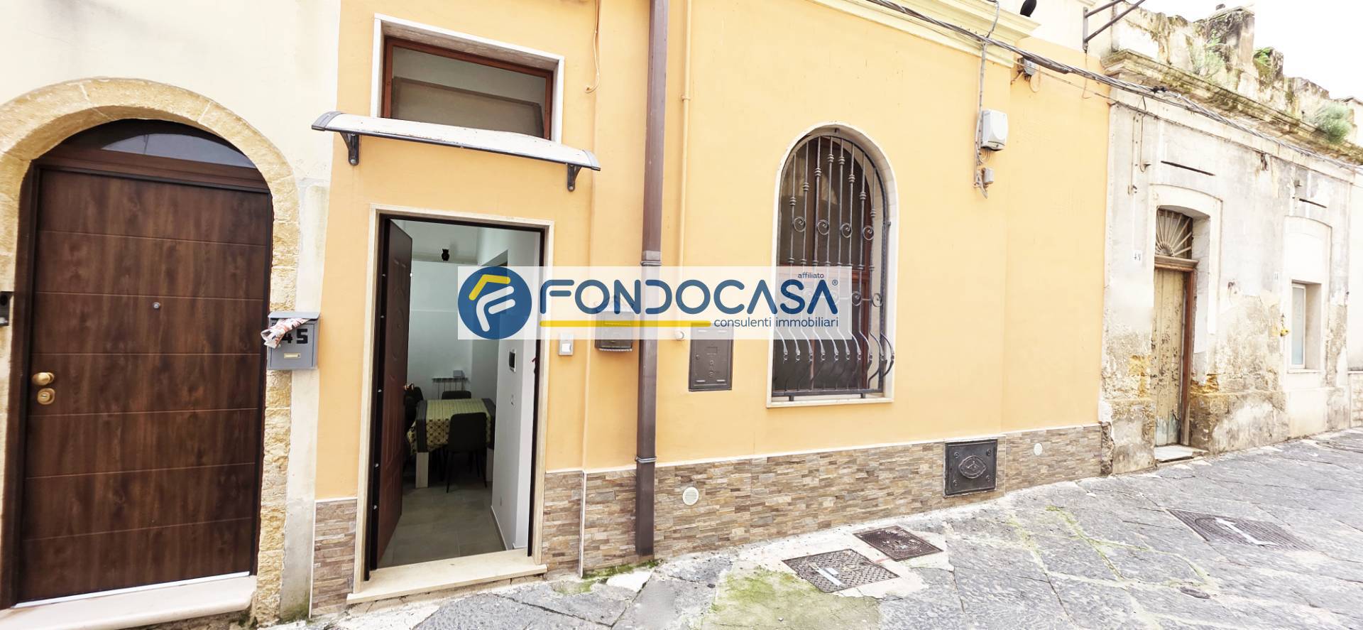 Casa indipendente in affitto a Brindisi