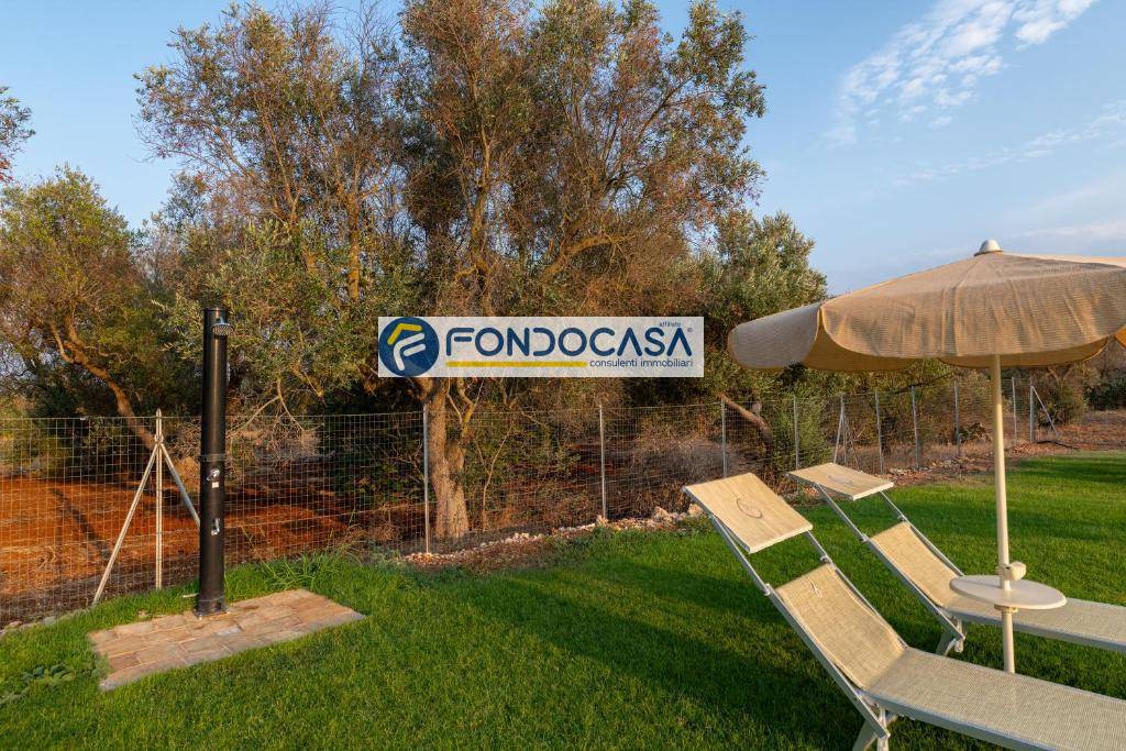 Villa bifamiliare in vendita a Brindisi