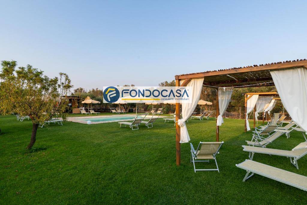 Villa bifamiliare in vendita a Brindisi