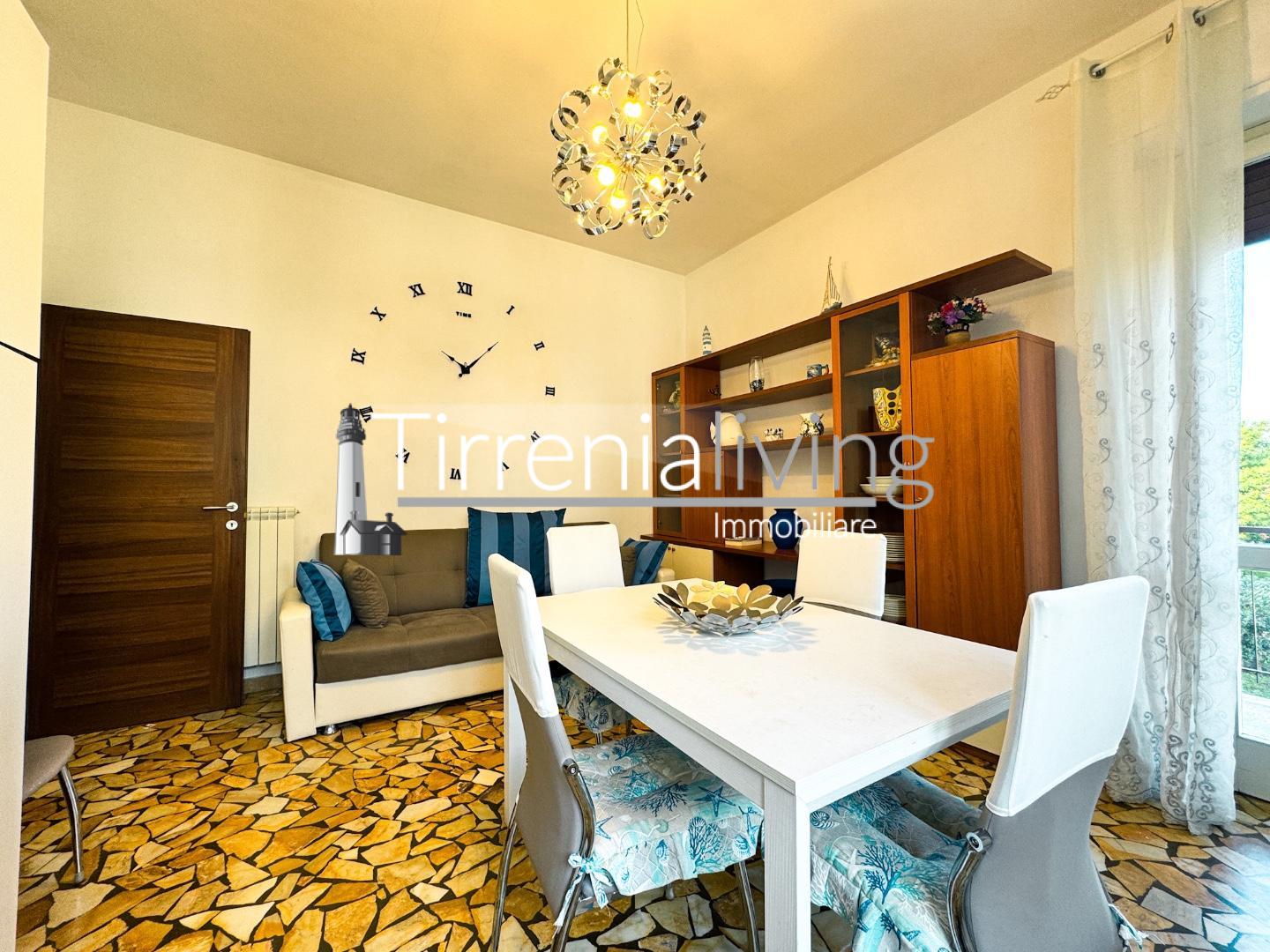 Trilocale arredato in affitto, Pisa tirrenia
