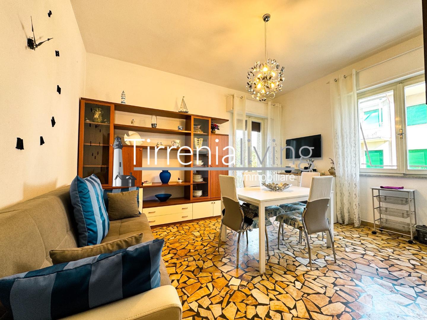 Trilocale arredato in affitto, Pisa tirrenia