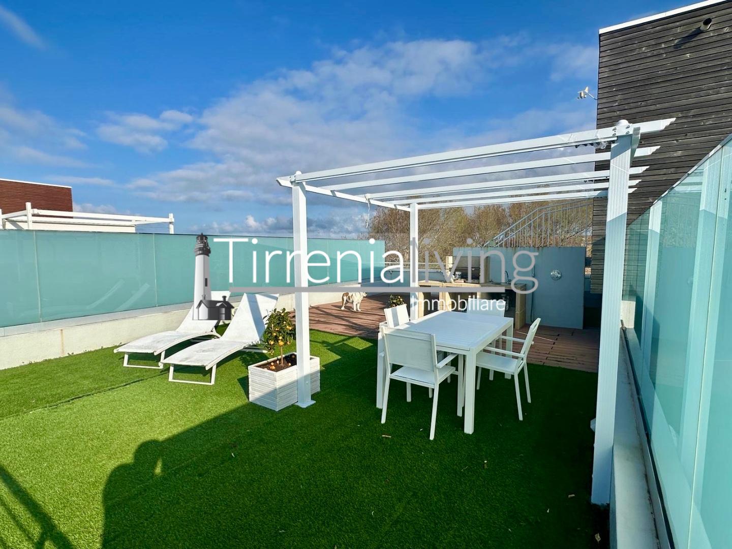 Trilocale arredato in affitto, Pisa calambrone