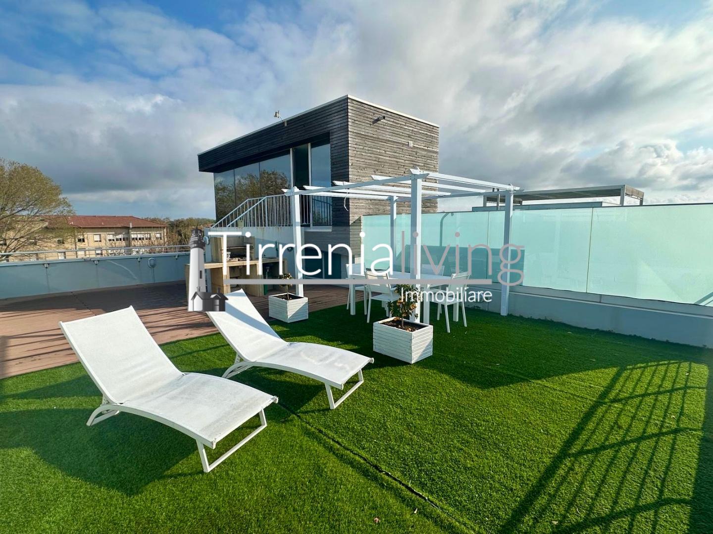 Trilocale arredato in affitto, Pisa calambrone