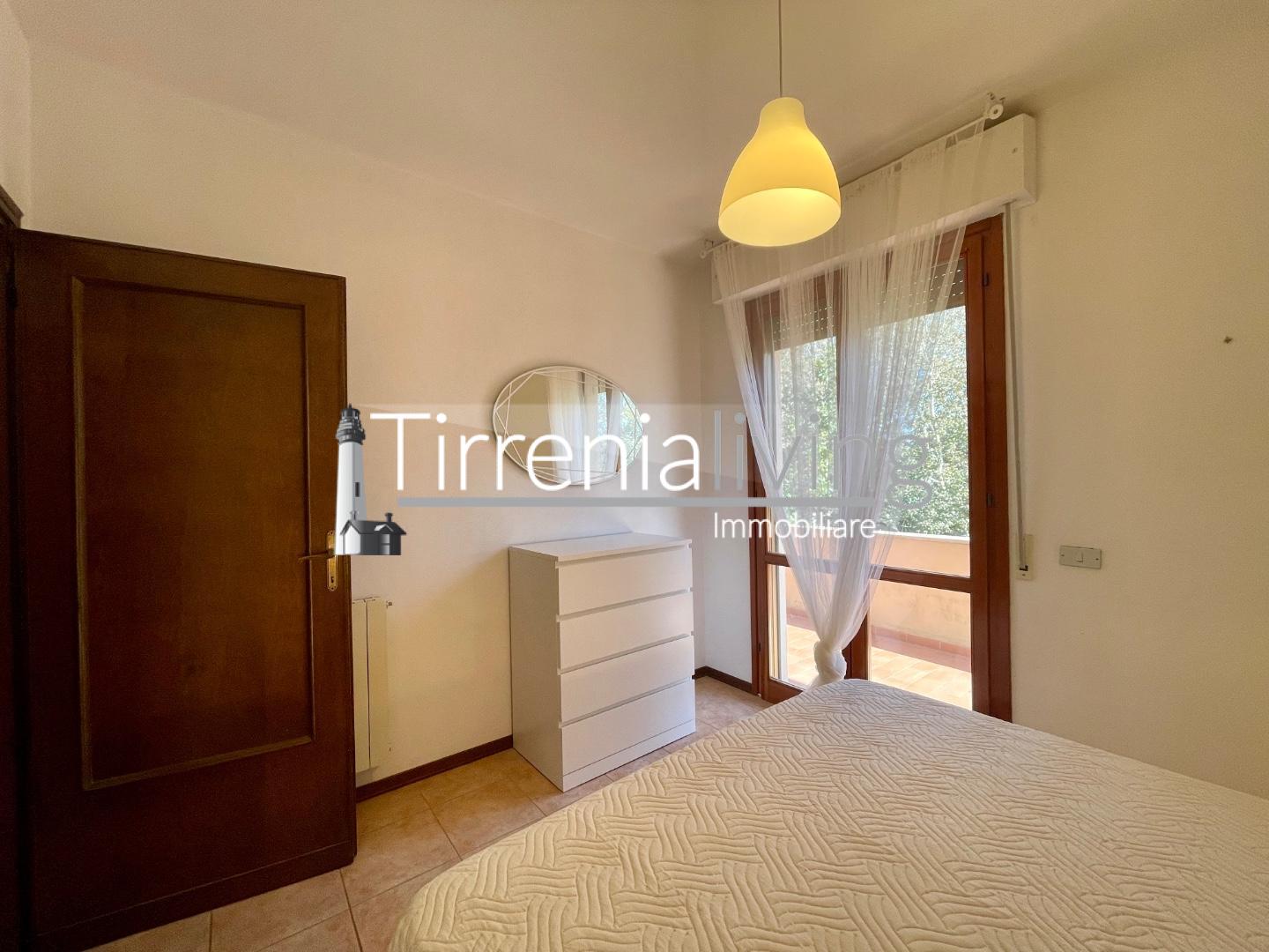 Trilocale arredato in affitto, Pisa tirrenia