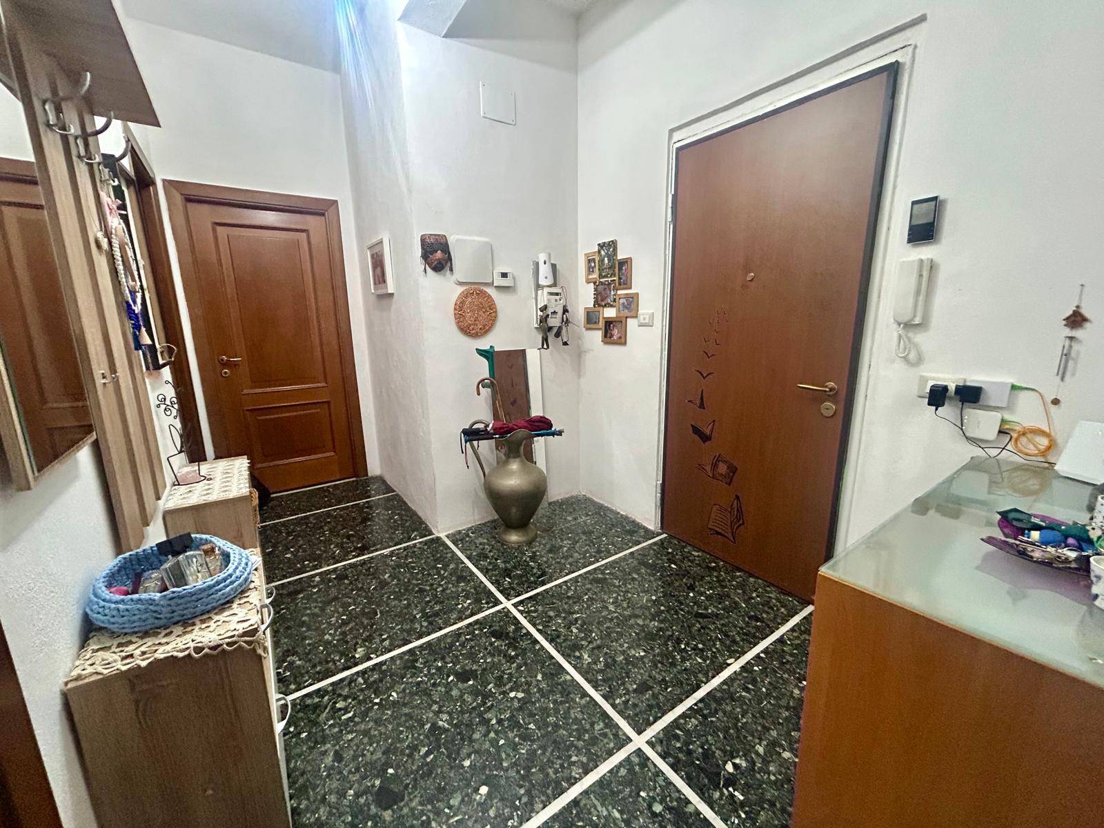 Appartamento in vendita a Savona