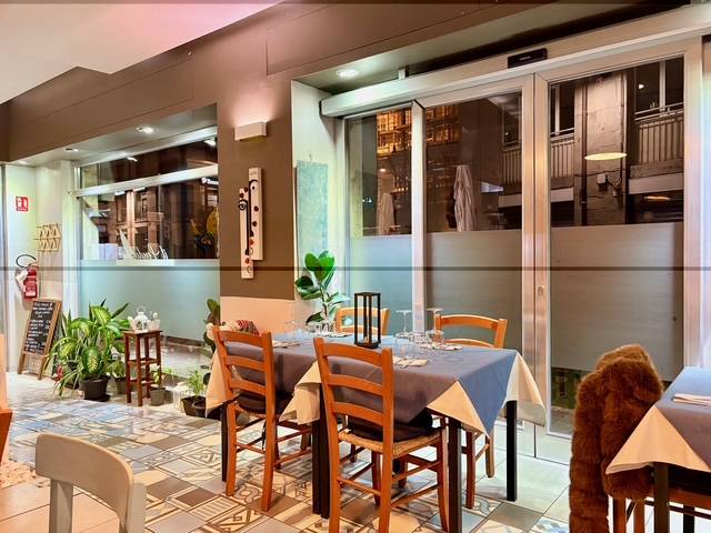 Attivit commerciale in vendita a Savona, Centro storico