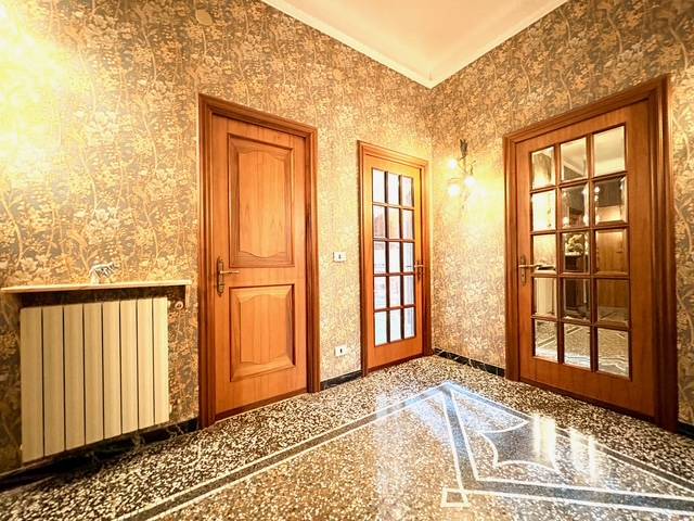 Appartamento in vendita a Savona, Villapiana