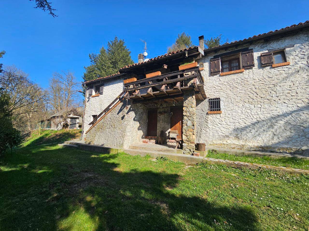 Rustico in vendita a Altare