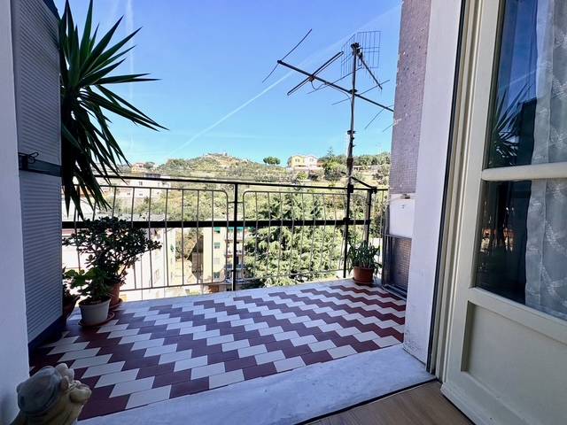 Appartamento in vendita a Savona, Villapiana