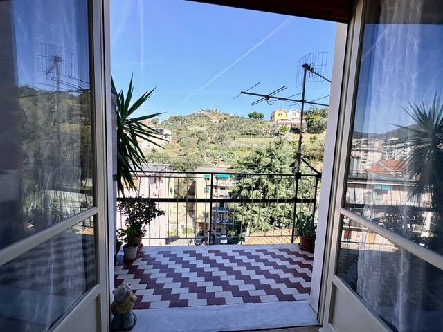 Appartamento in vendita a Savona, Villapiana