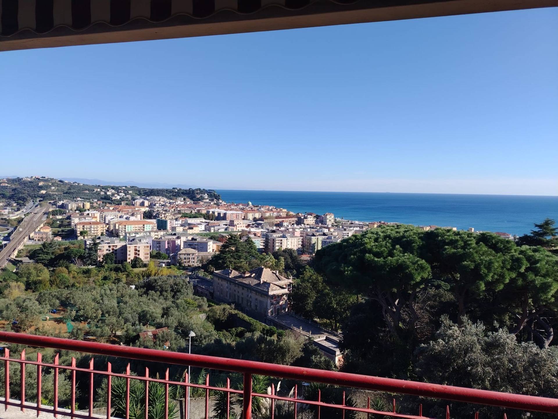 Appartamento in vendita a Albissola Marina