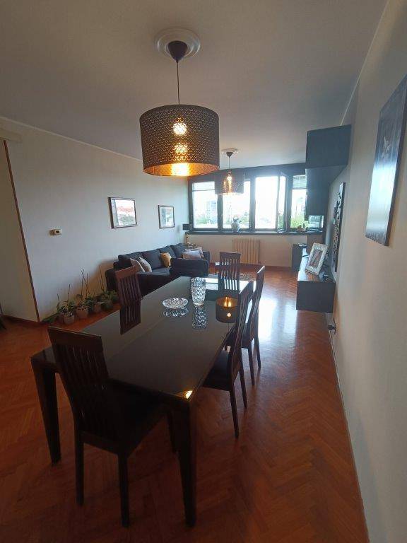 Appartamento in vendita a Savona, Oltreletimbro