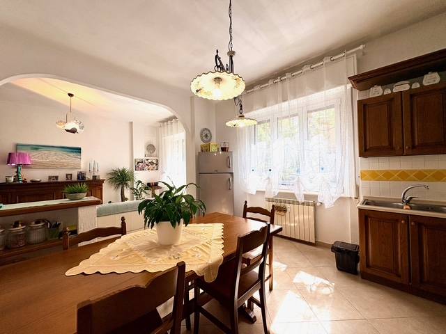 Appartamento in vendita a Savona, S. Rita