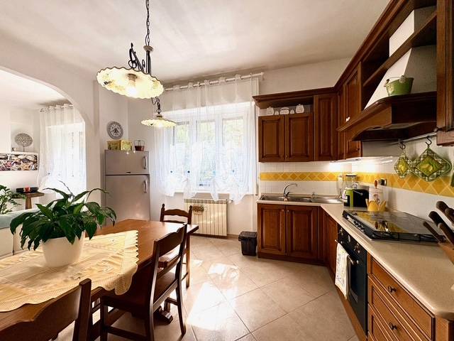 Appartamento in vendita a Savona, S. Rita