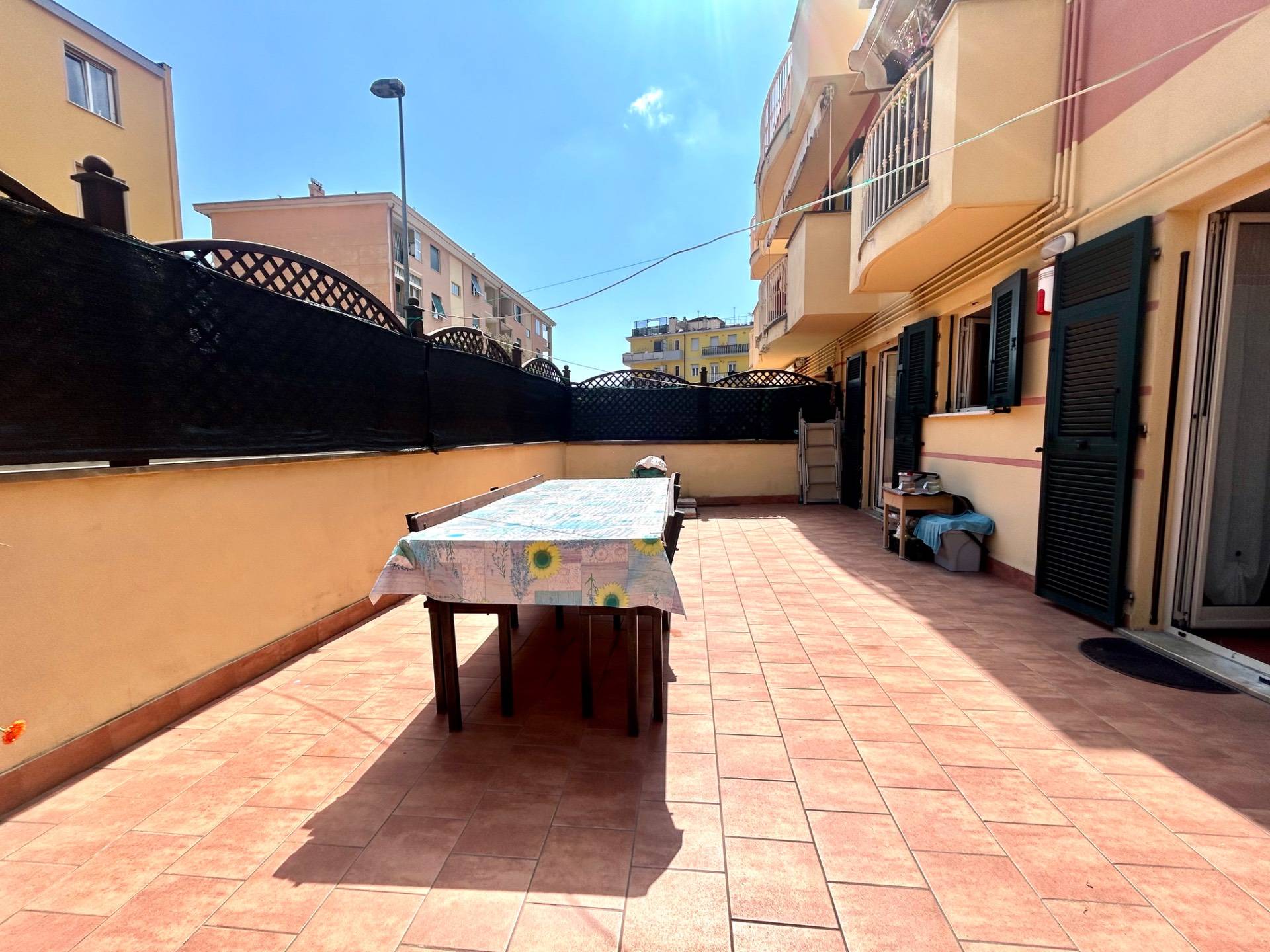 Appartamento in vendita a Savona, Centro