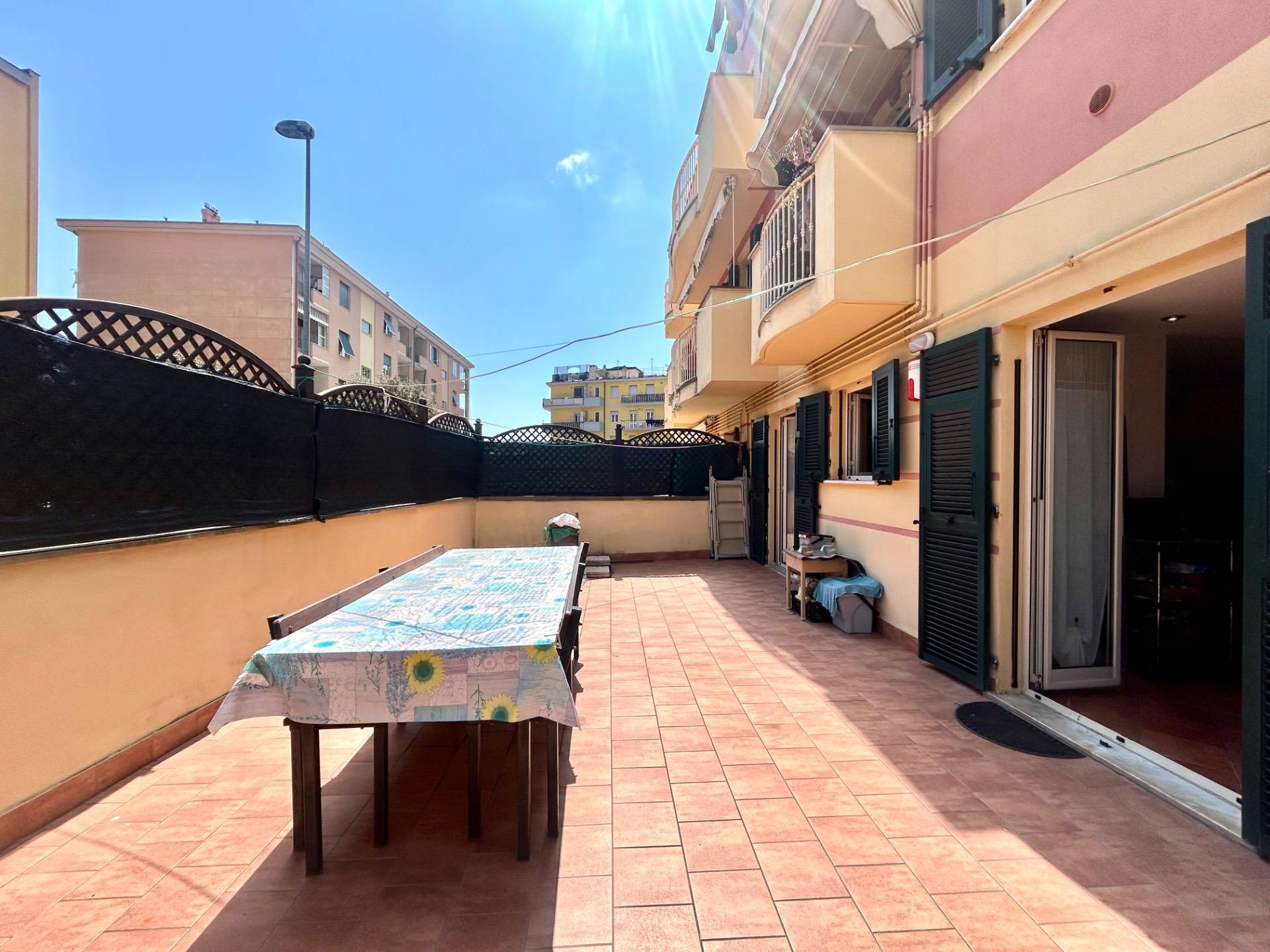 Appartamento in vendita a Savona, Centro