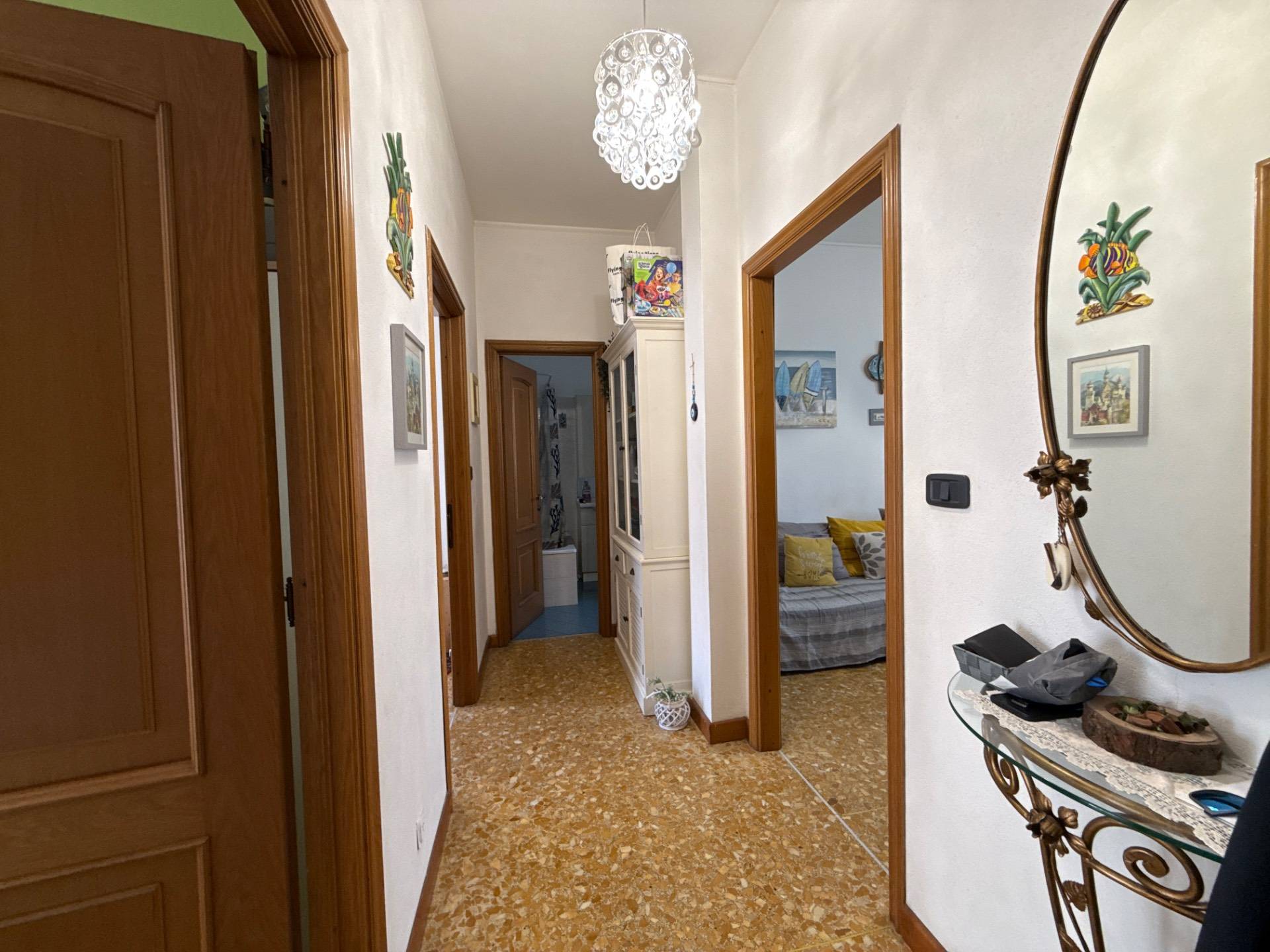 Appartamento in vendita a Savona, LeginoZinola