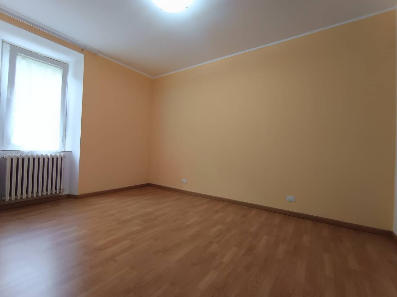 Appartamento in vendita a Savona, Montemoro