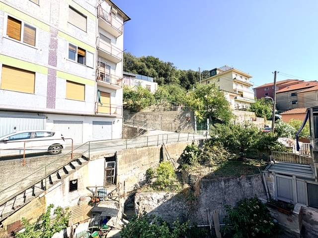 Appartamento in vendita a Savona, Villapiana