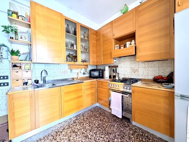 Appartamento in vendita a Savona, Villapiana