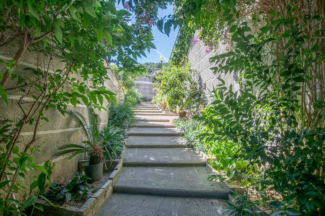 Villa in vendita a Savona, Mongrifone