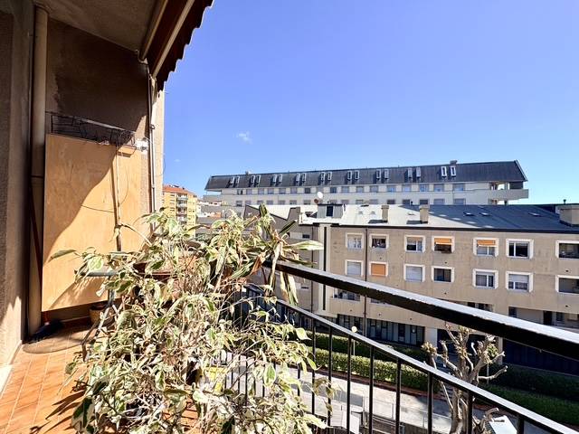 Appartamento in vendita a Savona, Fornaci