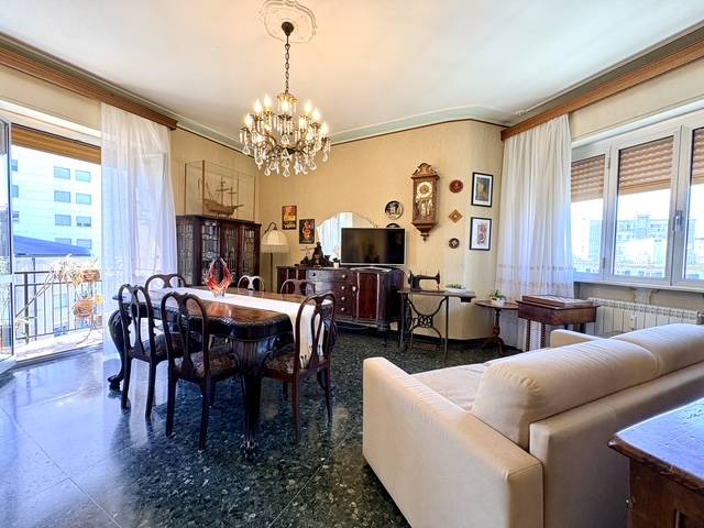 Appartamento in vendita a Savona, Fornaci