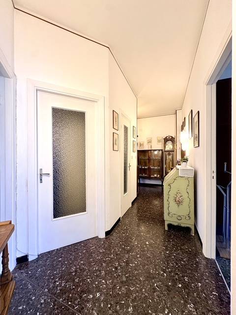 Appartamento in vendita a Savona, Fornaci