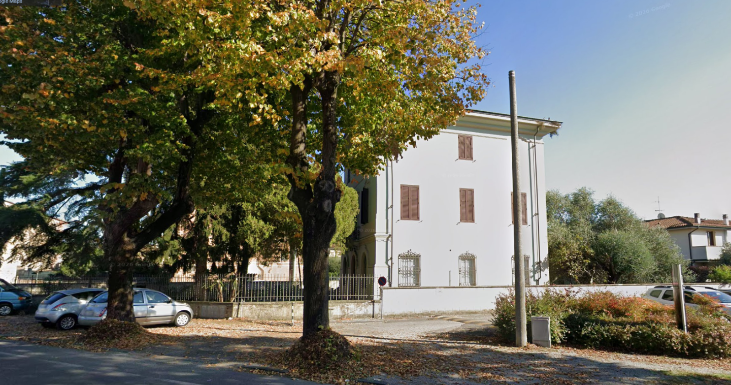 Appartamento in affitto, Lucca arancio