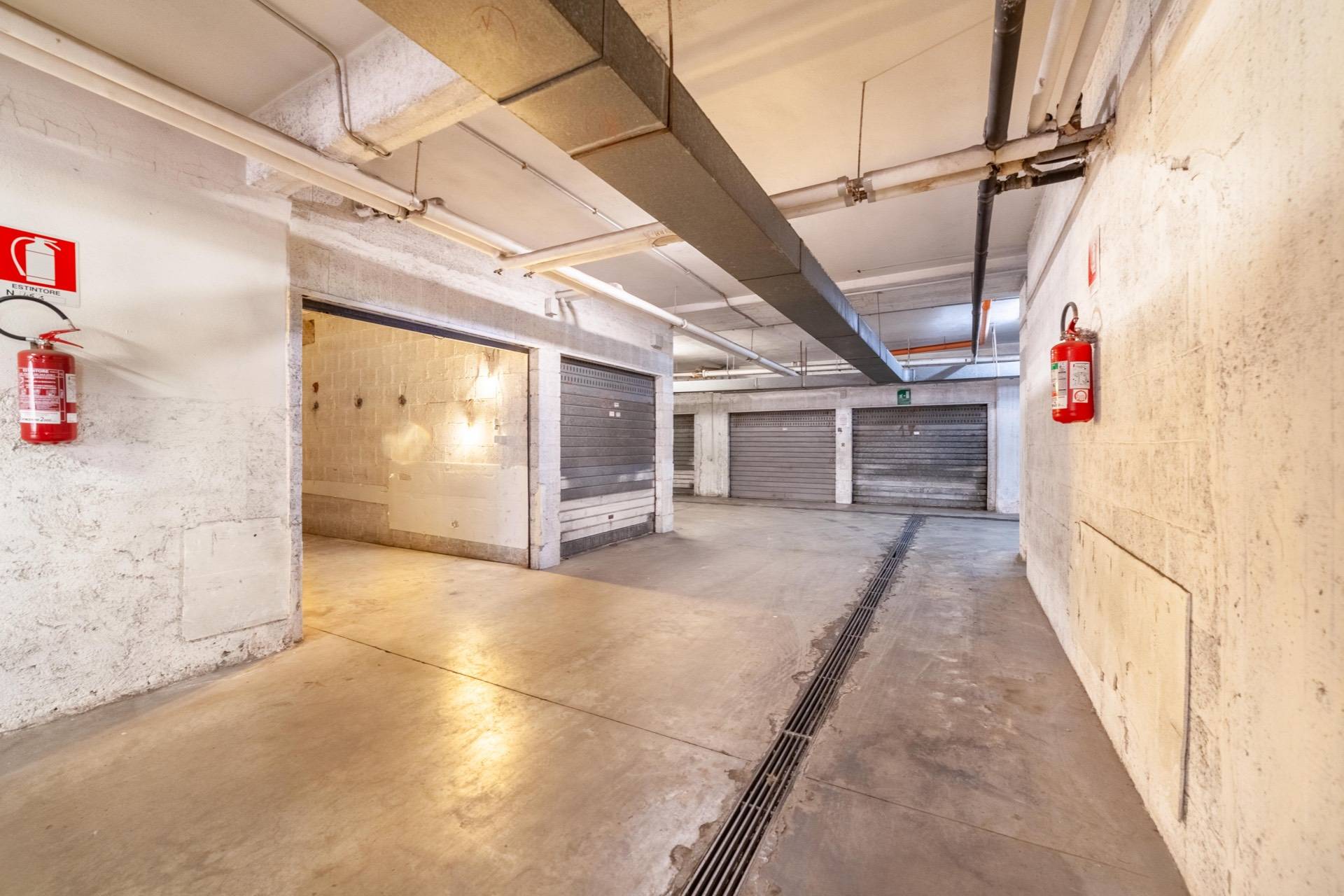 Box o garage in vendita a Roma, Ostia