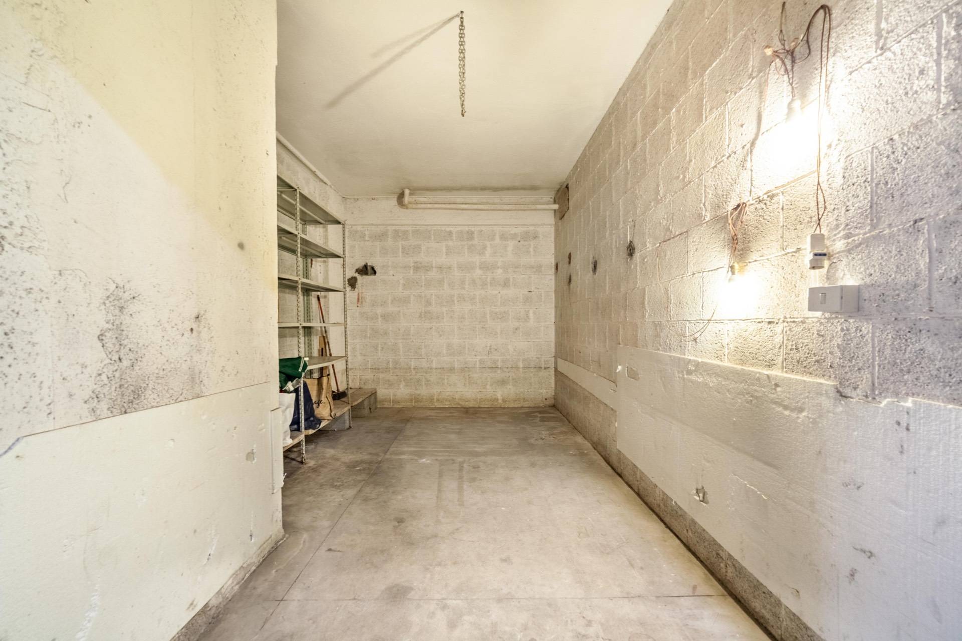 Box o garage in vendita a Roma, Ostia