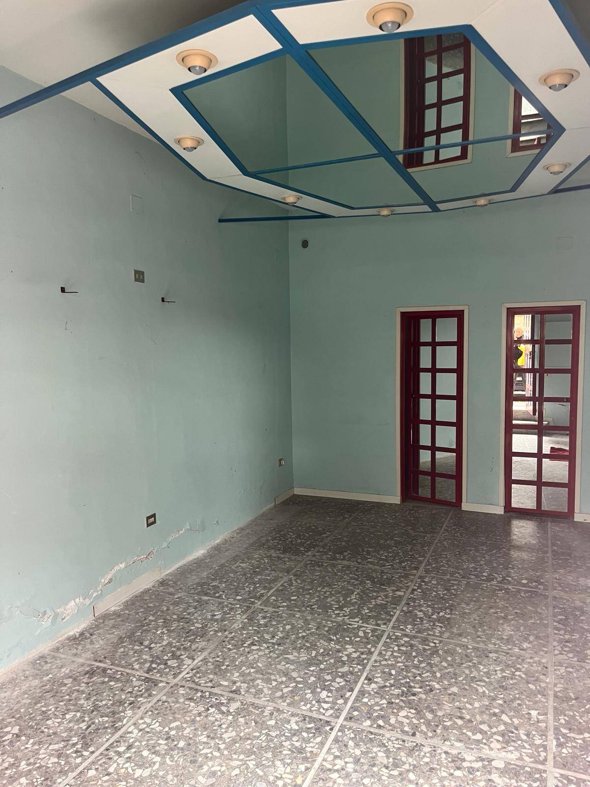 Locale commerciale in vendita a Roma, Monteverde