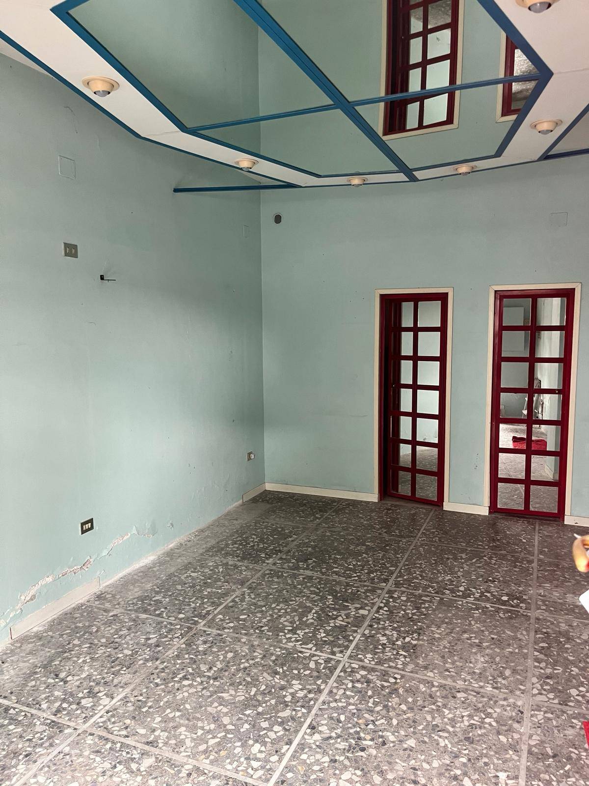 Locale commerciale in vendita a Roma, Monteverde