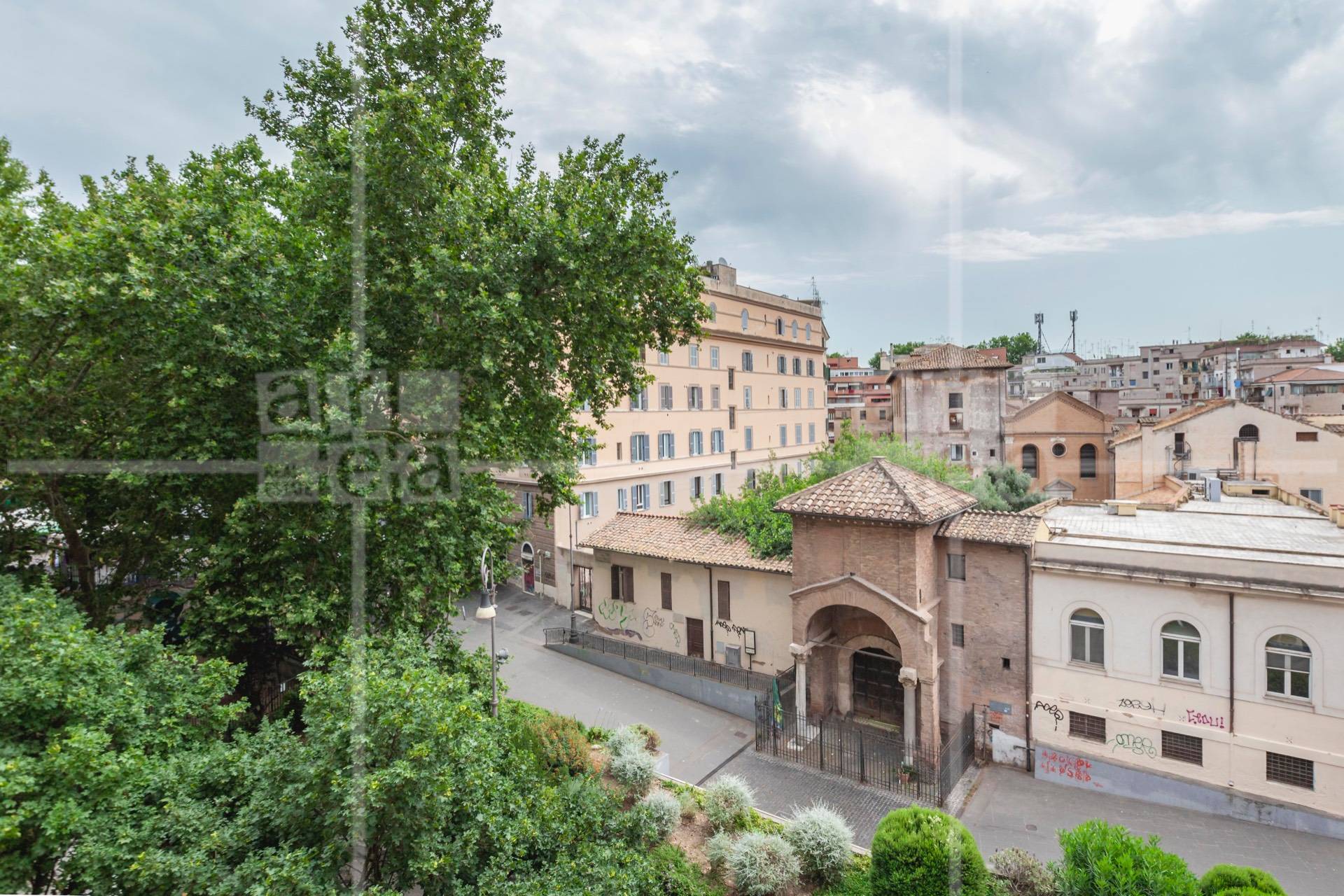 Appartamento in vendita a Roma, Trastevere