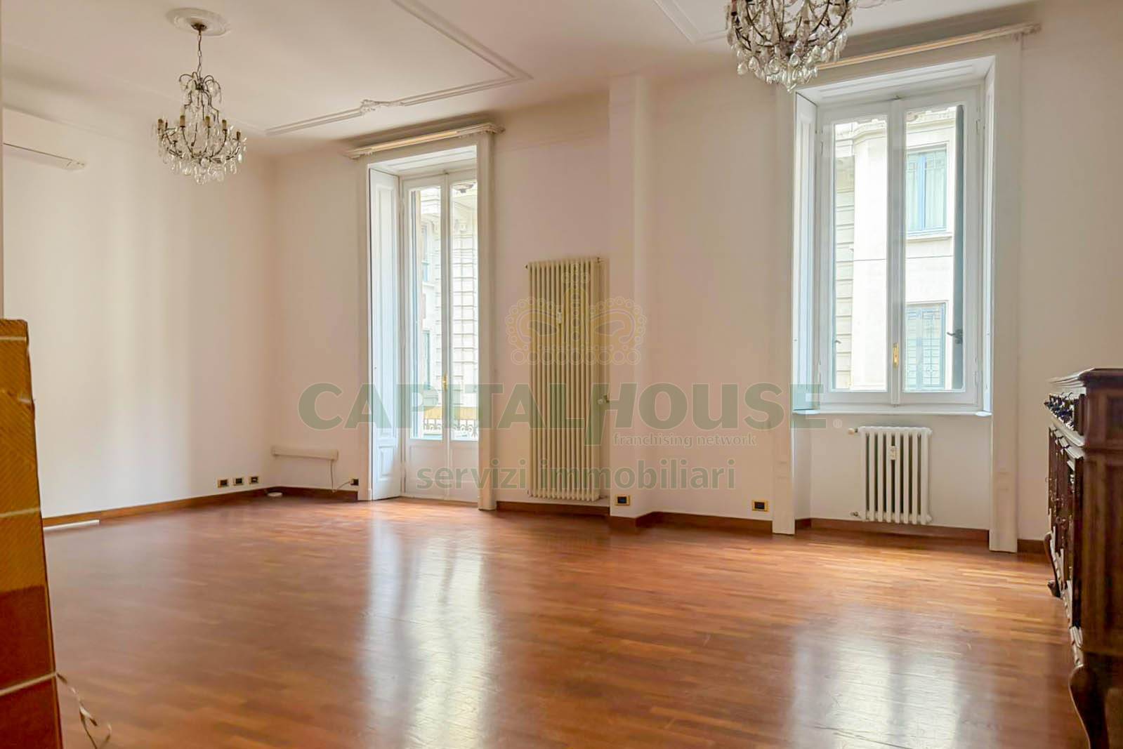 Appartamento in affitto a Milano, Vercelli