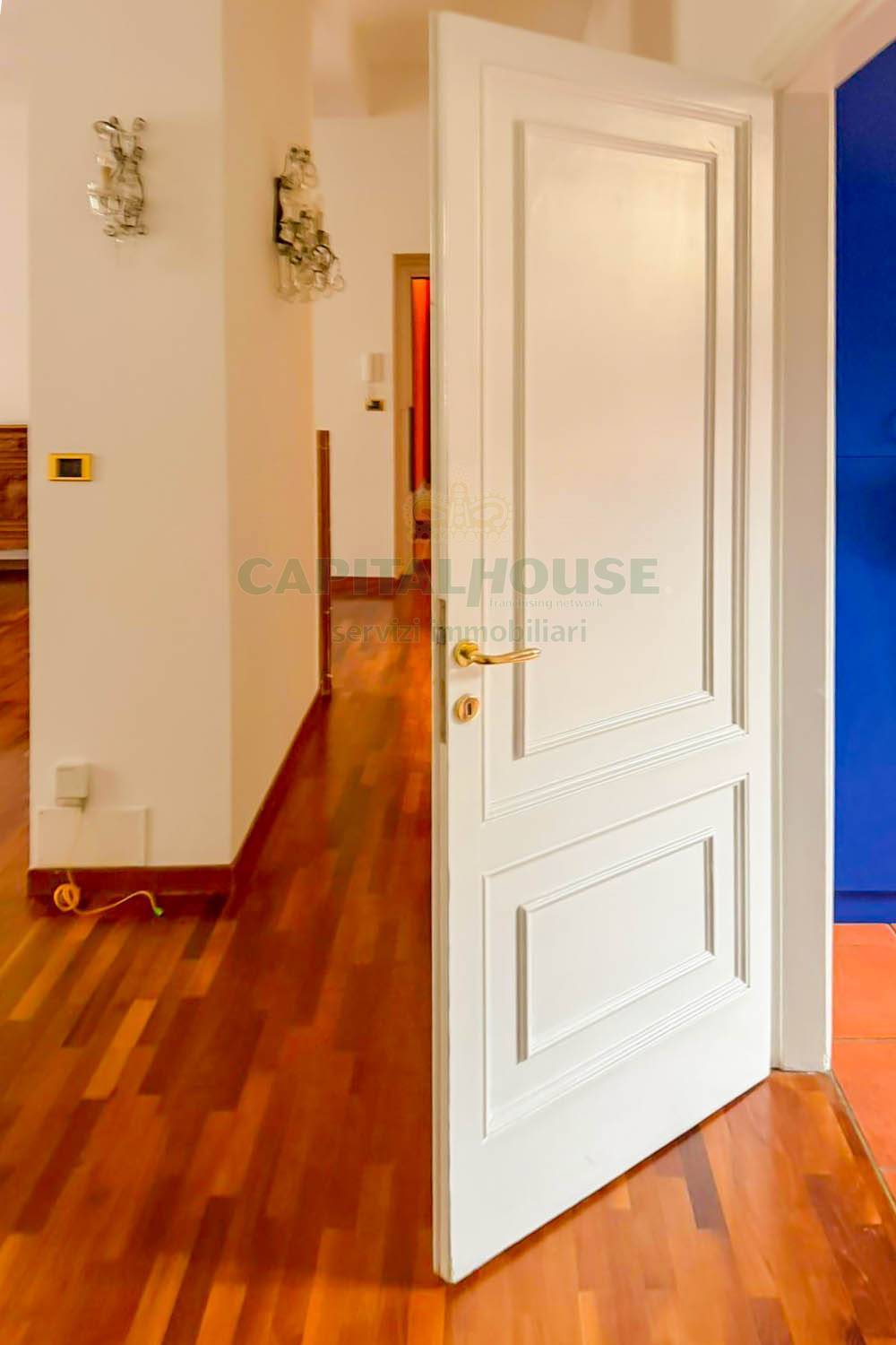 Appartamento in affitto a Milano, Vercelli