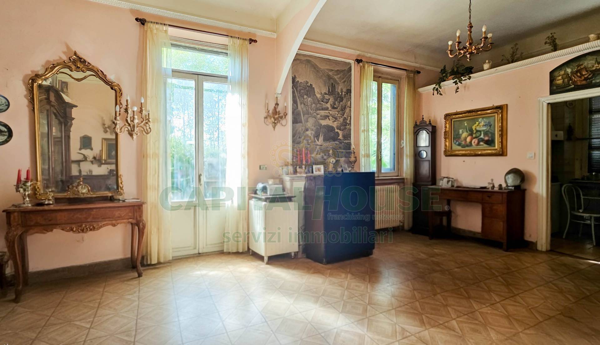 Trilocale in vendita a Milano, Precotto