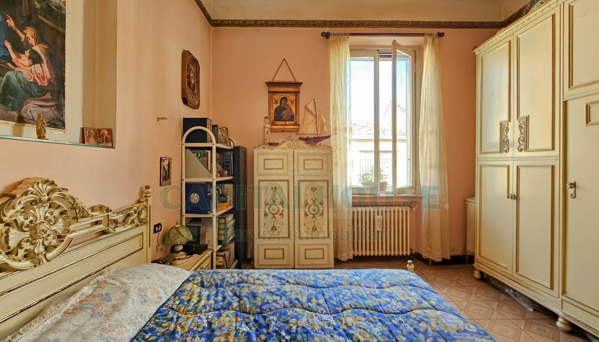 Trilocale in vendita a Milano, Precotto