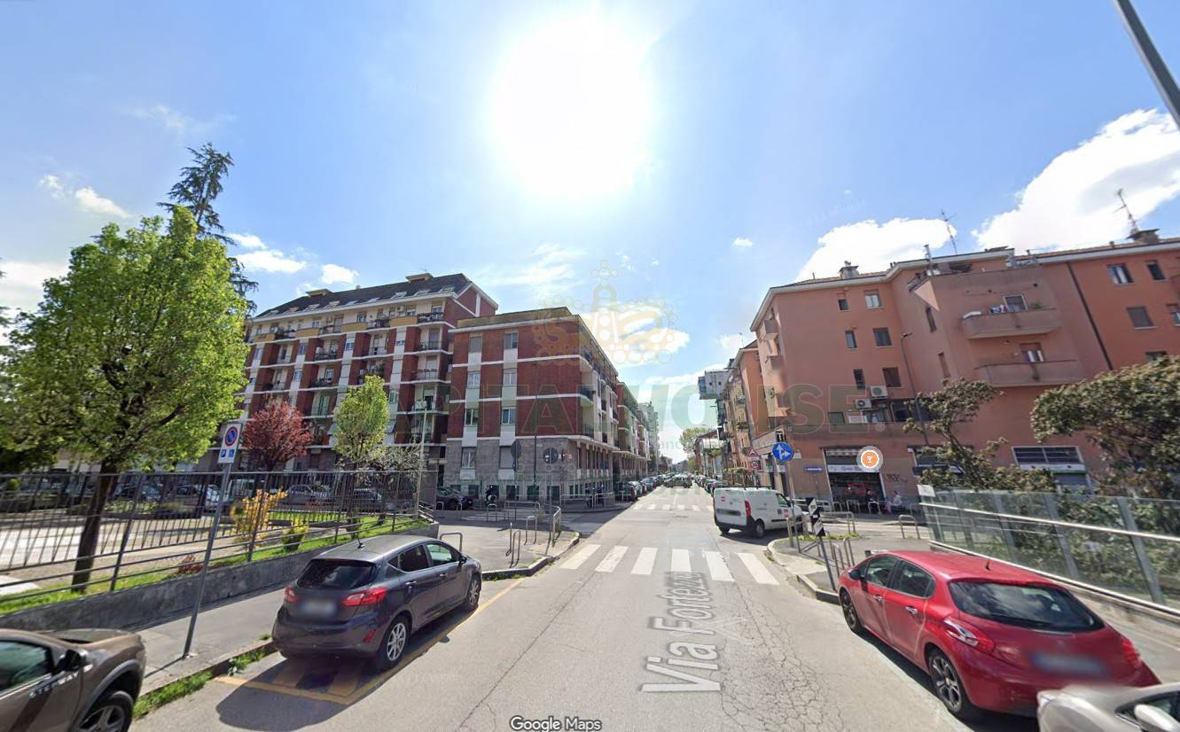Bilocale in vendita a Milano, Villa San Giovanni